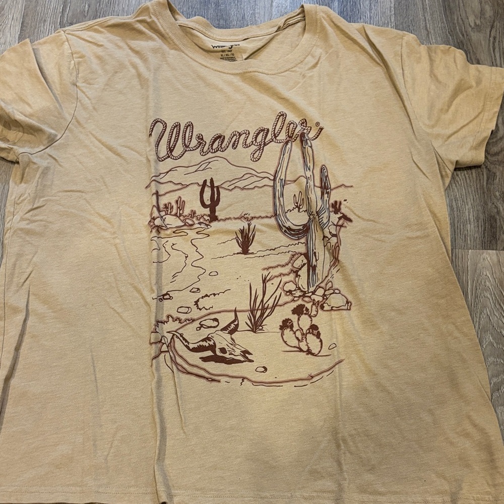 Wrangler Beige Desert Scene T-Shirt